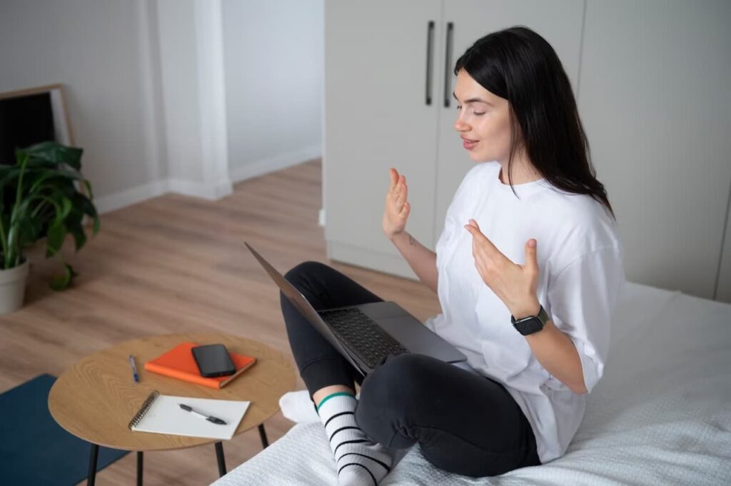 How does Online Therapy work