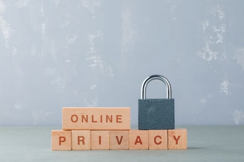 Privacy issues in online therapy