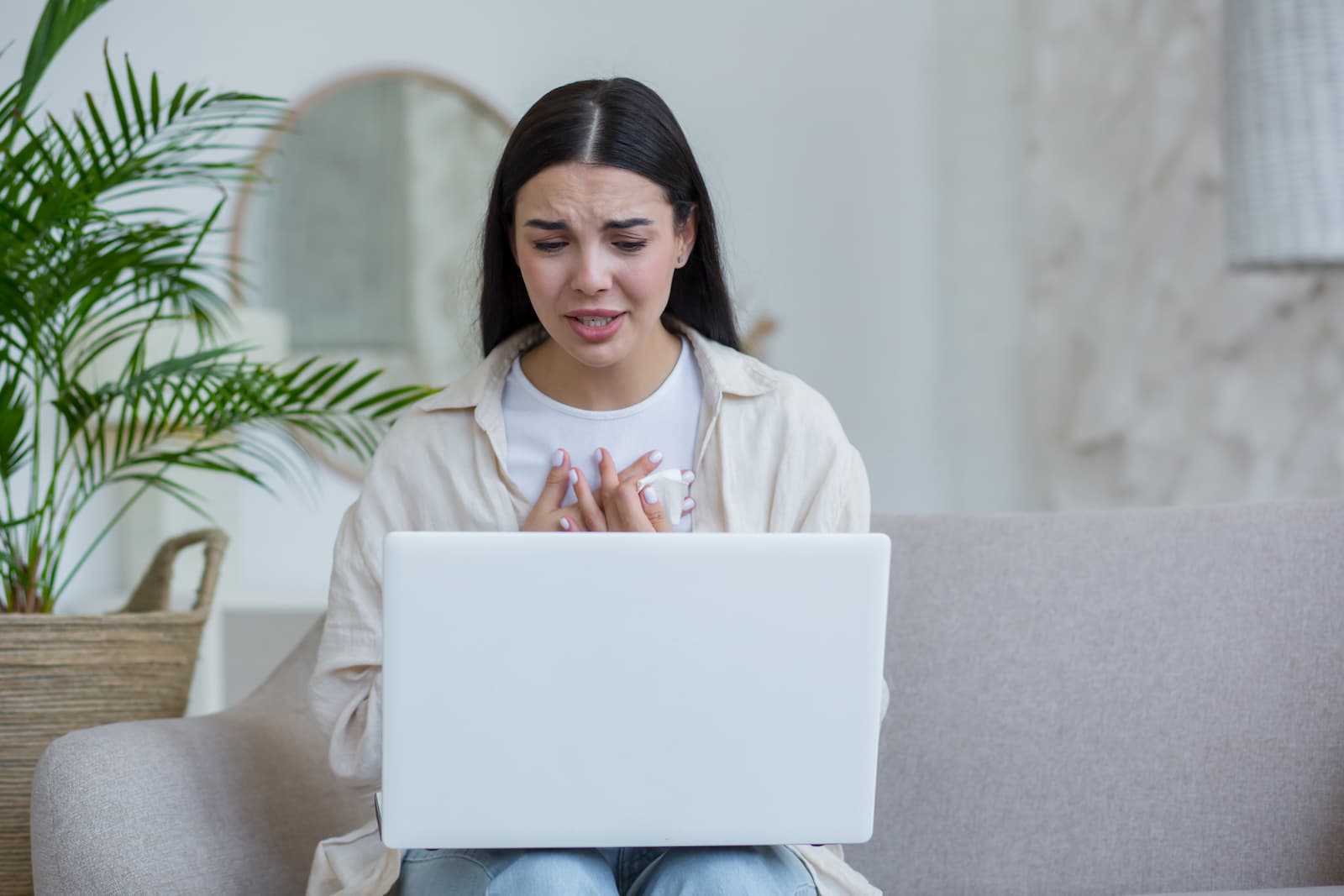 Benefits of Online Counselling for Overthinking